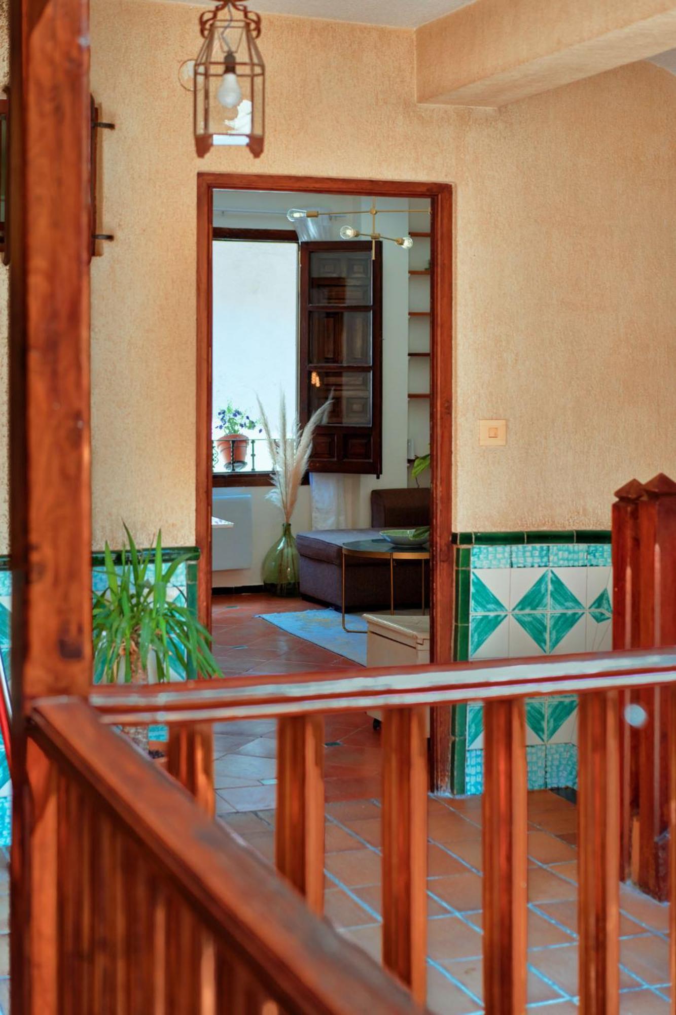 Anali - Hostatel Apartment Granada Exterior photo