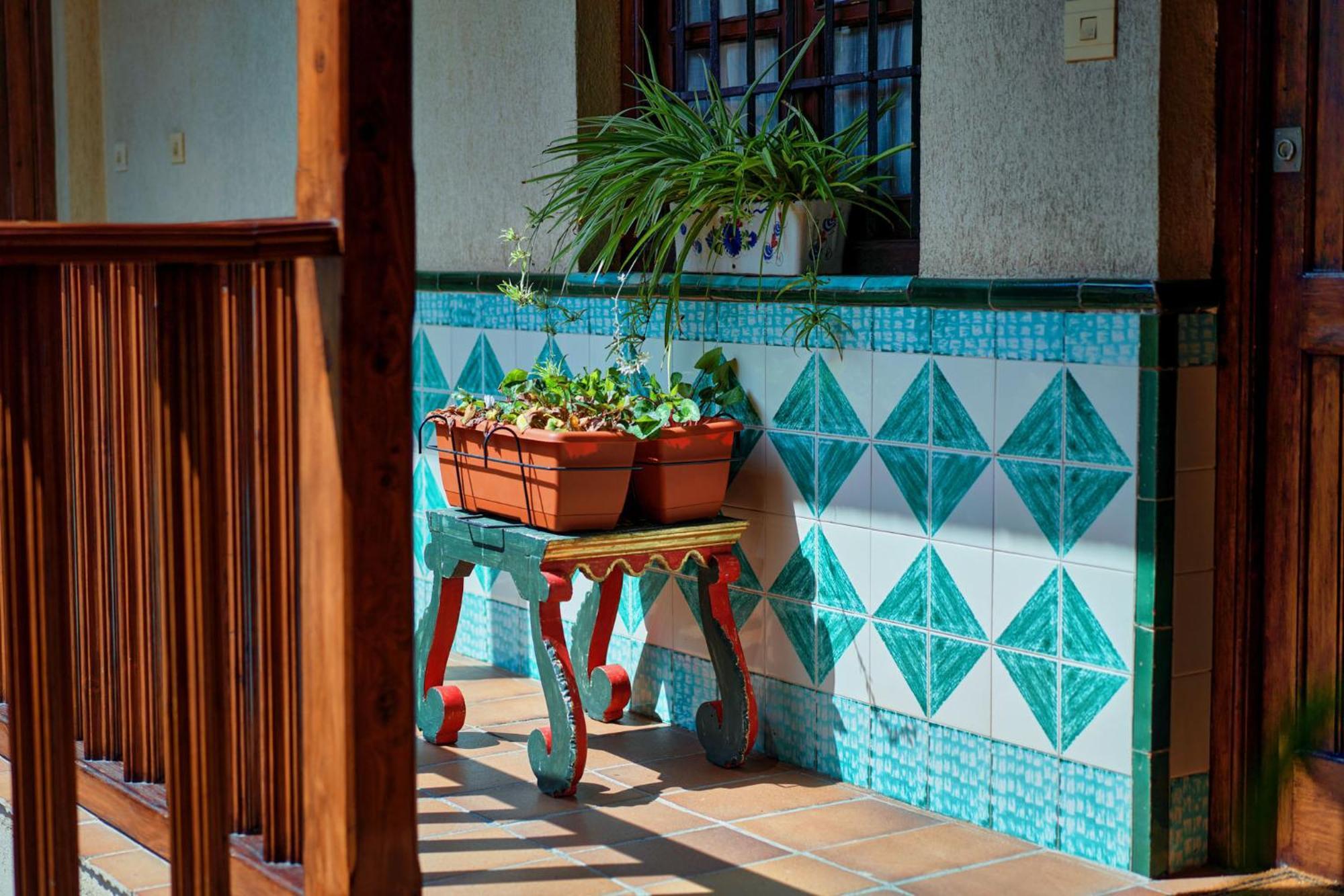 Anali - Hostatel Apartment Granada Exterior photo